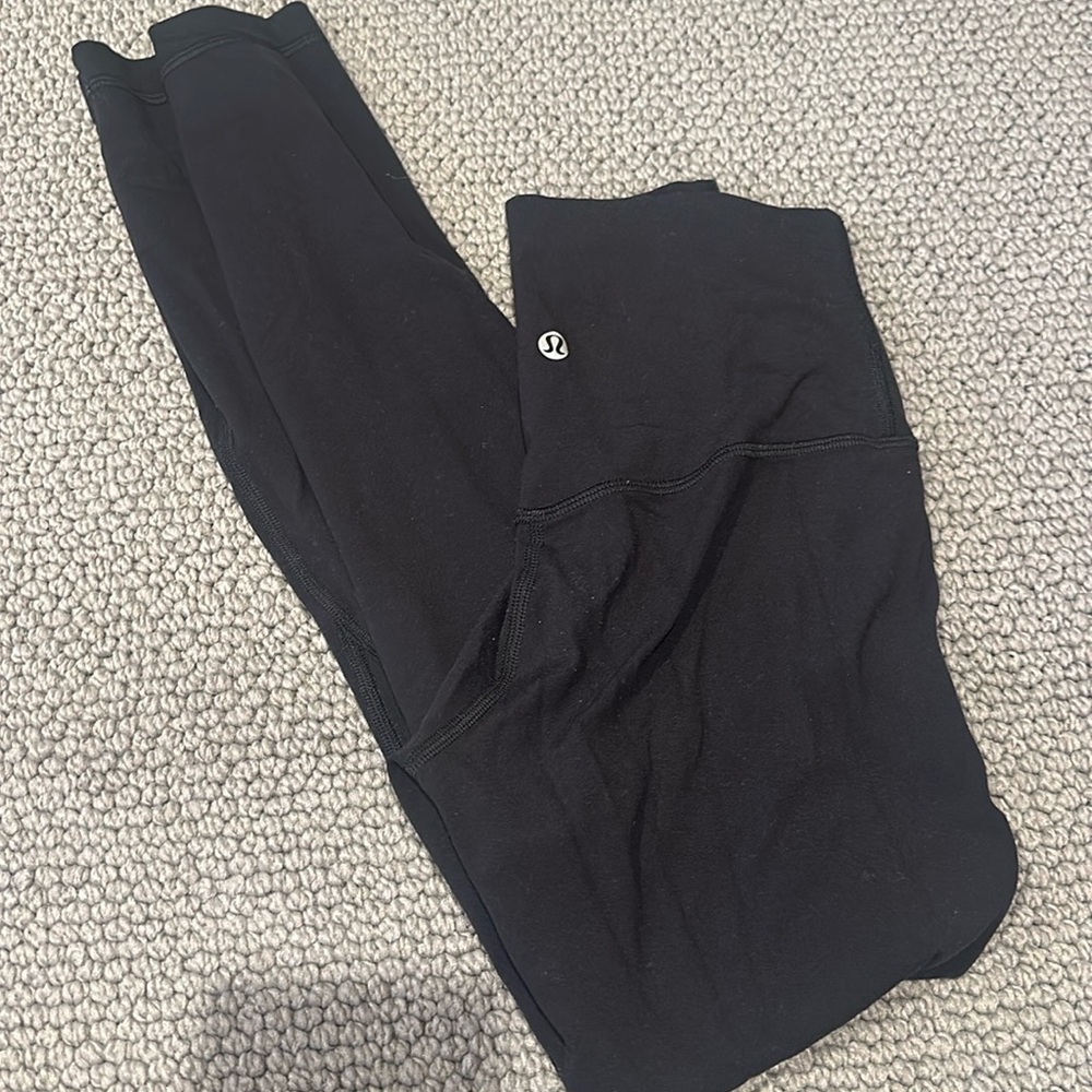 Lululemon 
Soft leggings
